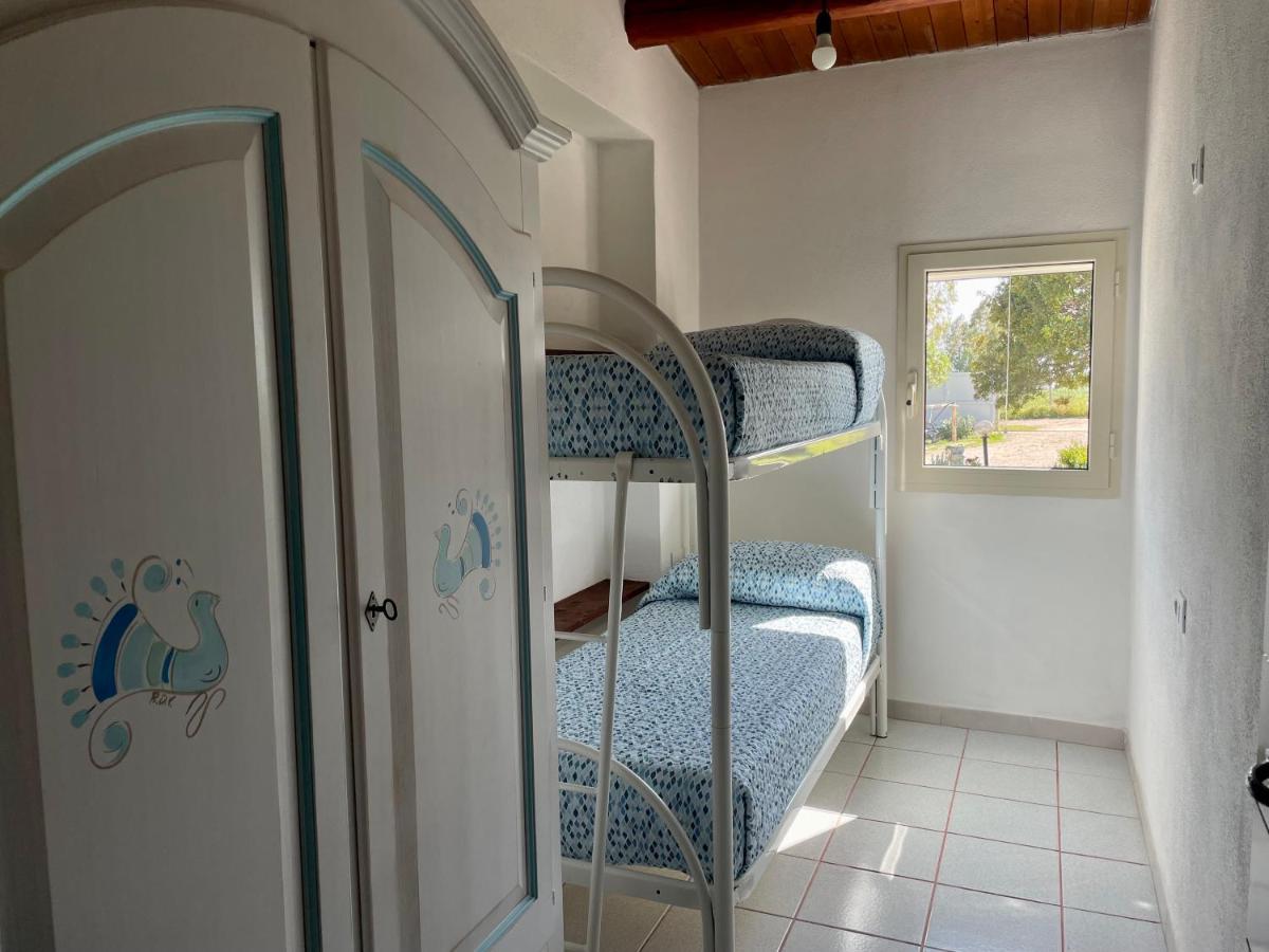 Casa Vacanze Gollei, Орозеи Экстерьер фото